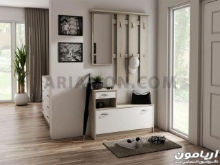 جاکفشی و رخت آویز سفید